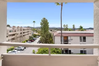 Photo #6: 250023445 Listing