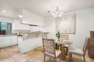 Photo #5: 250023517 Listing