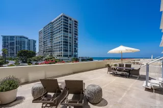 Photo #6: 250023553 Listing