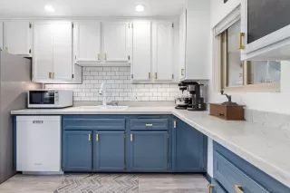 Photo #6: 250023579 Listing