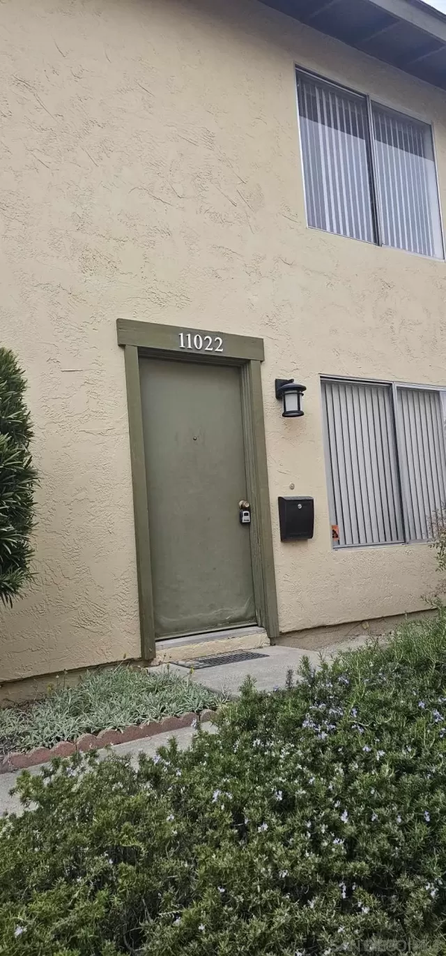 MLS: 250023622 Condo For Sale