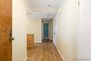 Photo #3: 250023643 Listing