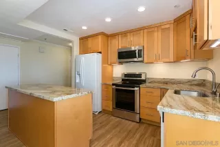 Photo #5: 250023643 Listing