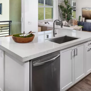 Photo #3: 250023665 Listing 