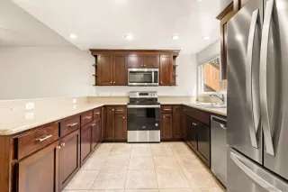 Photo #2: 250023670 Listing