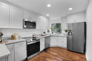 Photo #2: 250023685 Listing 