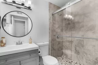 Photo #3: 250023685 Listing 