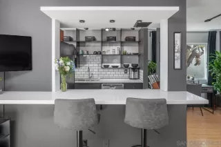 Photo #6: 250023686 Listing