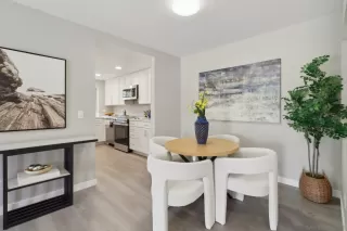 Photo #3: 250023702 Listing