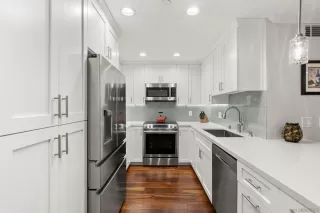 Photo #2: 250023776 Listing 