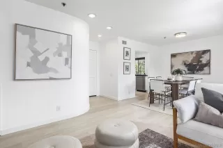 Photo #5: 250023778 Listing