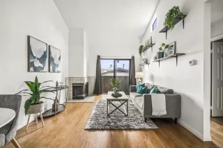 Photo #2: 250023820 Listing