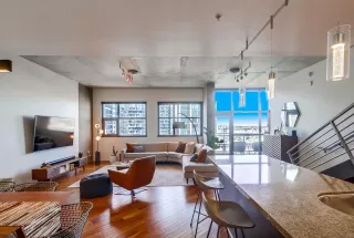 Photo #3: 250023843 Listing 