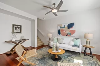 Photo #4: 250023845 Listing