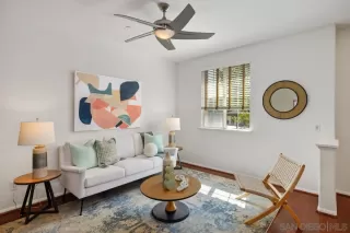 Photo #5: 250023845 Listing