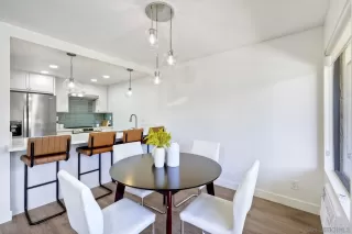 Photo #4: 250023855 Listing