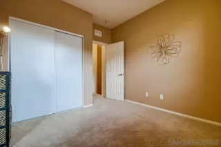 Photo #5: 250023865 Listing