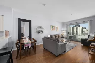 Photo #1: 250023883 Listing