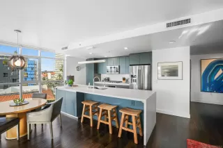 Photo #1: 250023888 Listing