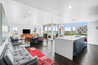 Photo #6: 250023888 Listing