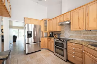 Photo #1: 250023908 Listing