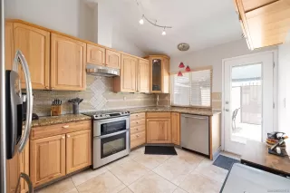 Photo #2: 250023908 Listing