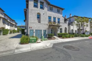 Photo #3: 250023990 Listing 