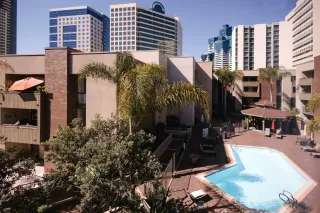 Photo #3: 250023994 Listing 