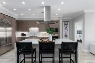 Photo #2: 250024000 Listing