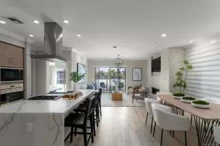 Photo #4: 250024000 Listing