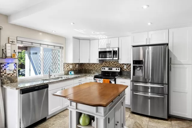 MLS: 250024038 Condo For Sale