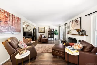 Photo #4: 250024038 Listing