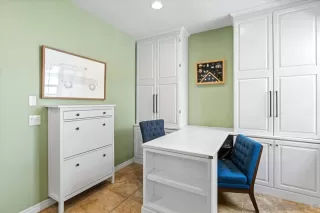 Photo #2: 250024067 Listing