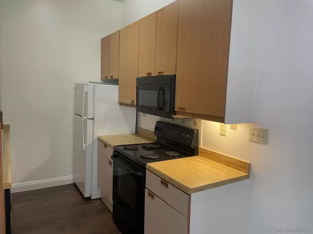 MLS: 250024152 Condo For Sale