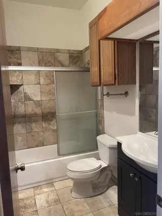 Photo #2: 250024152 Listing 