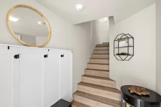 Photo #1: 250024156 Listing