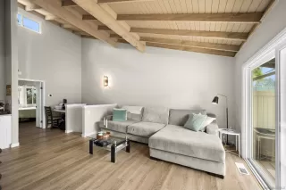 Photo #4: 250024156 Listing