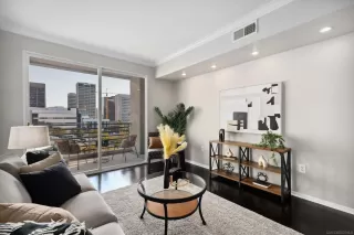 Photo #1: 250024162 Listing 