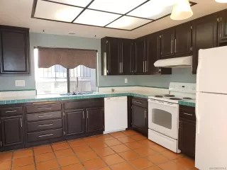 Photo #2: 250024187 Listing