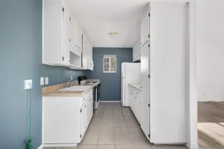 Photo #5: 250024212 Listing