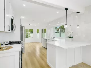 Photo #6: 250024213 Listing 