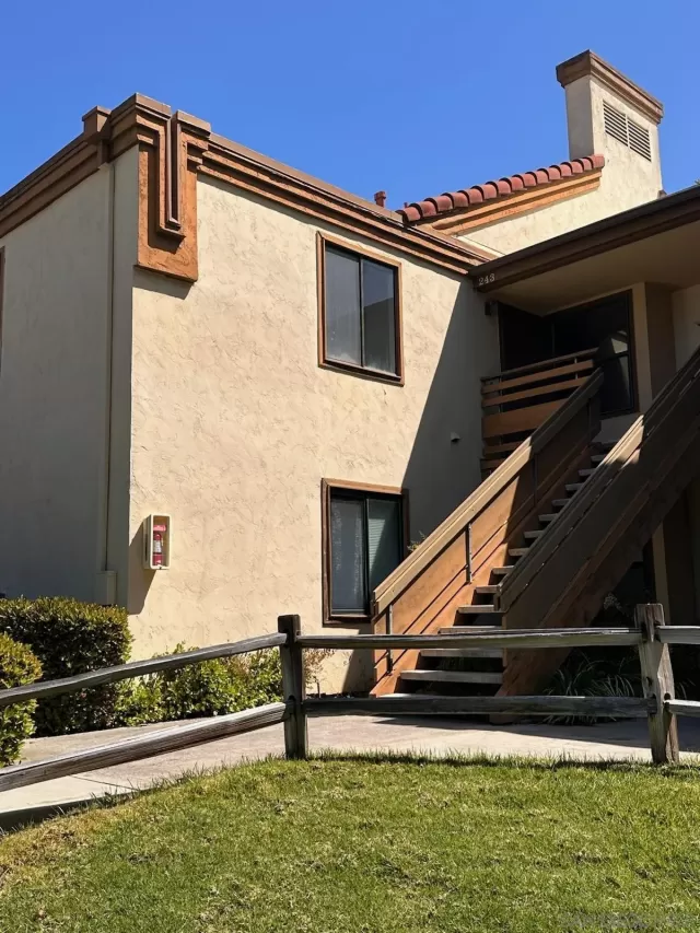 MLS: 250024303 Condo For Sale