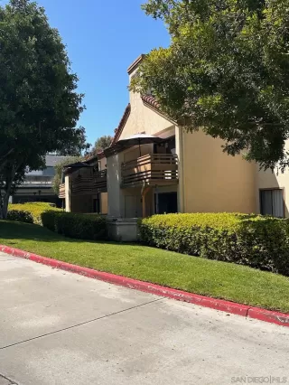 Photo #1: 250024303 Listing