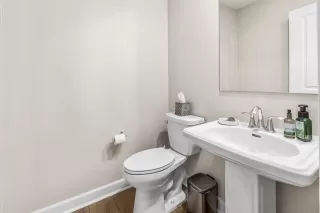 Photo #6: 250024309 Listing