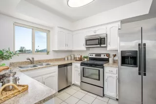 Photo #4: 250024311 Listing