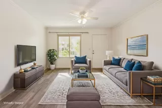 Photo #5: 250024315 Listing 