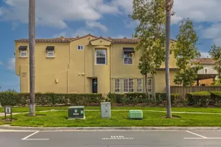 Photo #2: 250024351 Listing