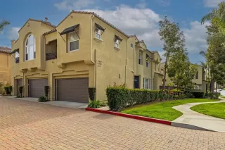 Photo #3: 250024351 Listing