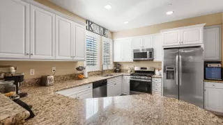 Photo #3: 250024394 Listing