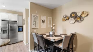 Photo #4: 250024394 Listing